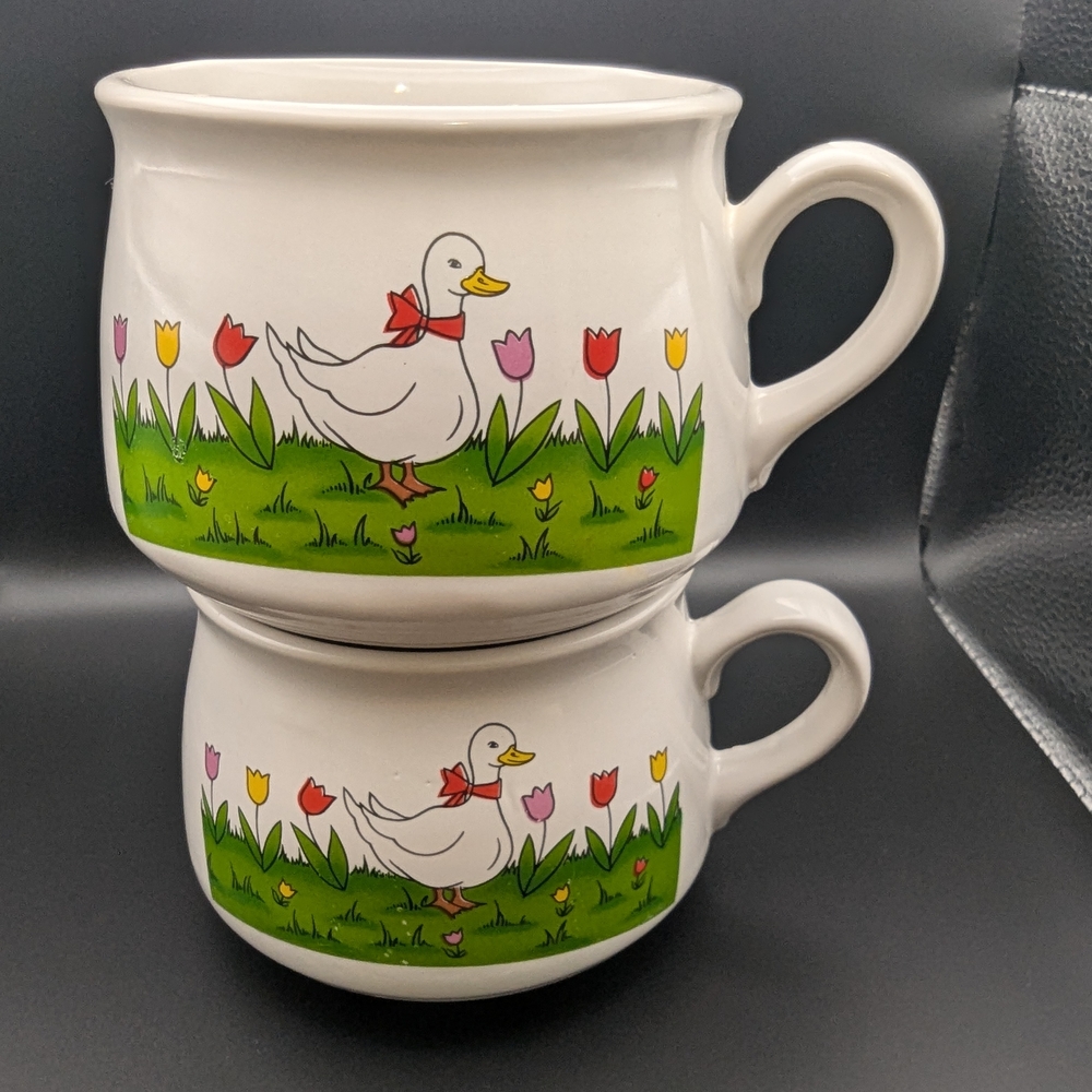 Gibson White Ceramic Soup Mug with Duck and Tulip Garden Illustration (Set Of 2)